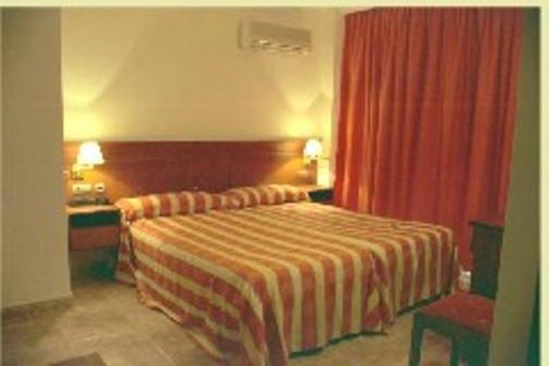 Gran Hostal El Chiscon Colmenar Viejo Ruang foto